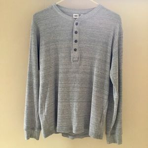 Uniqlo Grey Henley Sweater